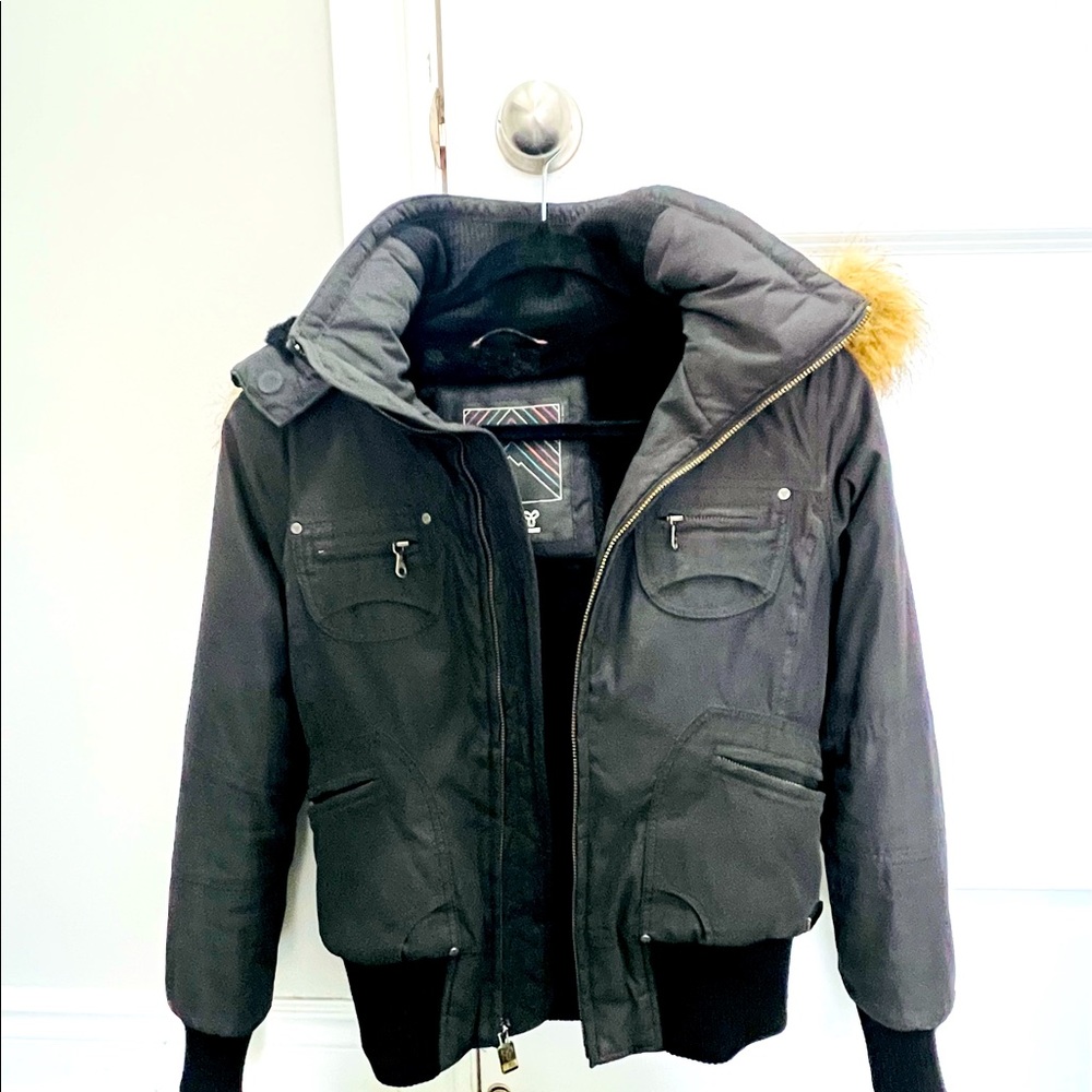 Aritzia TNA Women Parka Winter Jacket